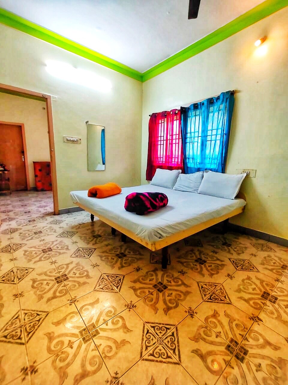 Green Homes - Tap to explore photos