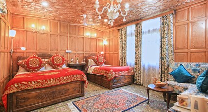 Kolu Group Of Houseboats Room Type - Premium Room with Lake View