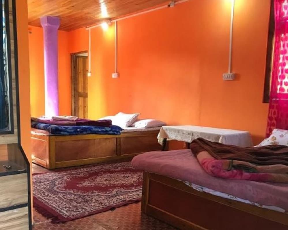Sherpa Homestay | Rooms & Guided Treks - Tap to explore photos