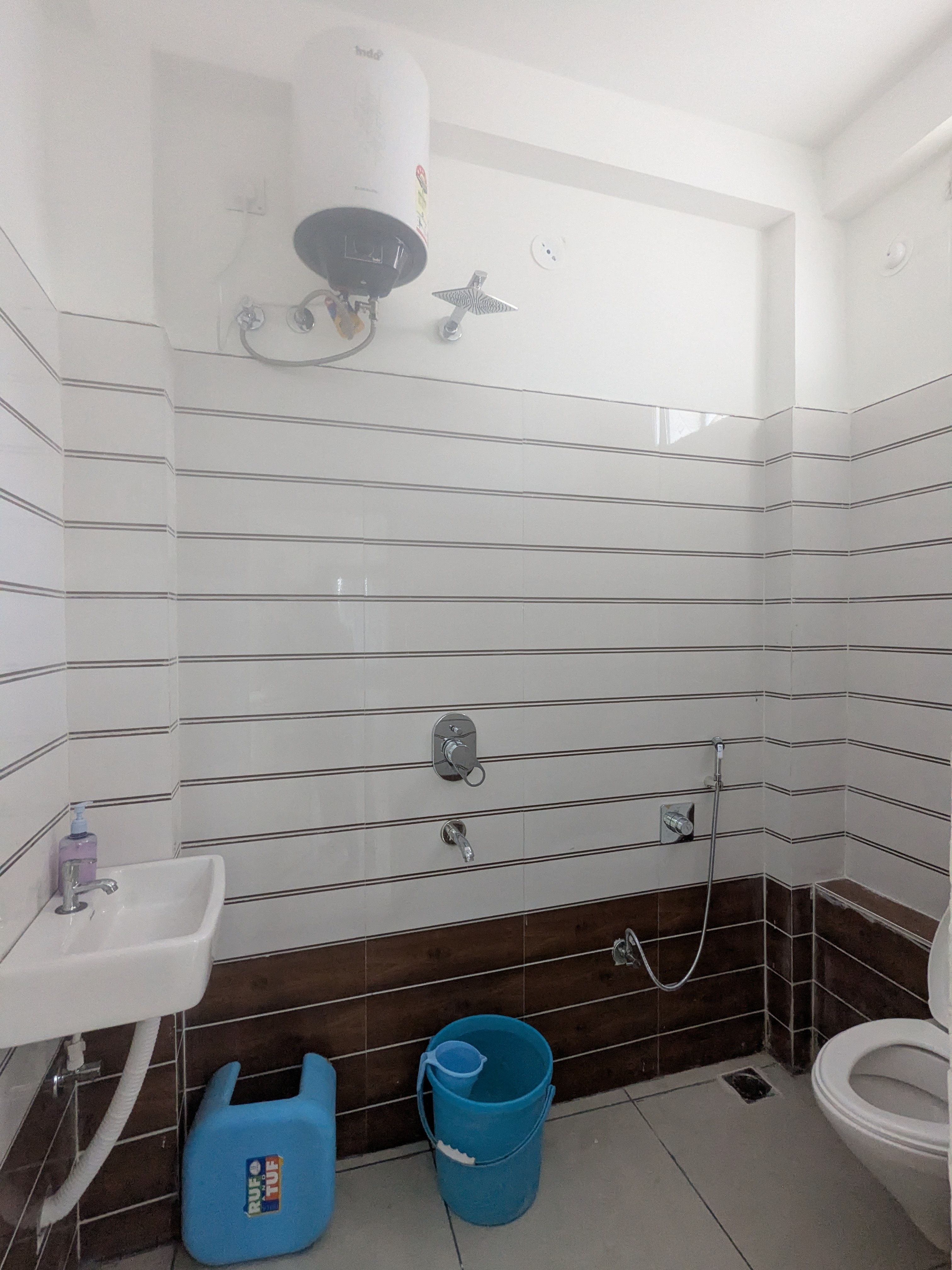 Aatithya Home Stay - Tap to explore photos
