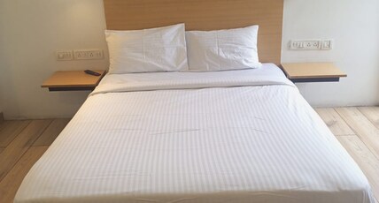 Global Wings Hotel Room Type - Standard Room