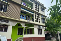 The city Loft (2bhk home)