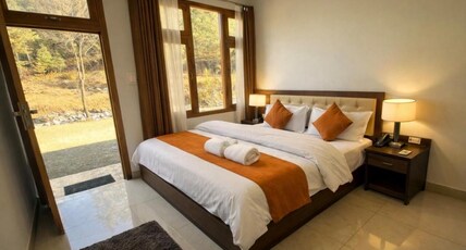 The Spiritual Cafe Room Type - Lake View Room 2