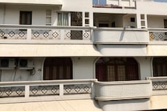 Hotel P & P International