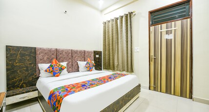 Via Galaxy Room Type - Deluxe Rooms