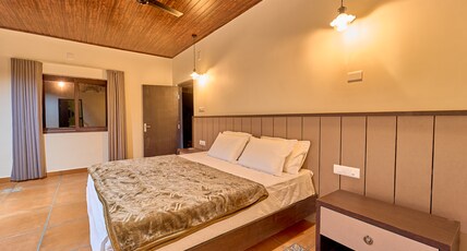 Whispering Hills Pine Malhar by VOYE HOMES Room Type - Premium Ac Room