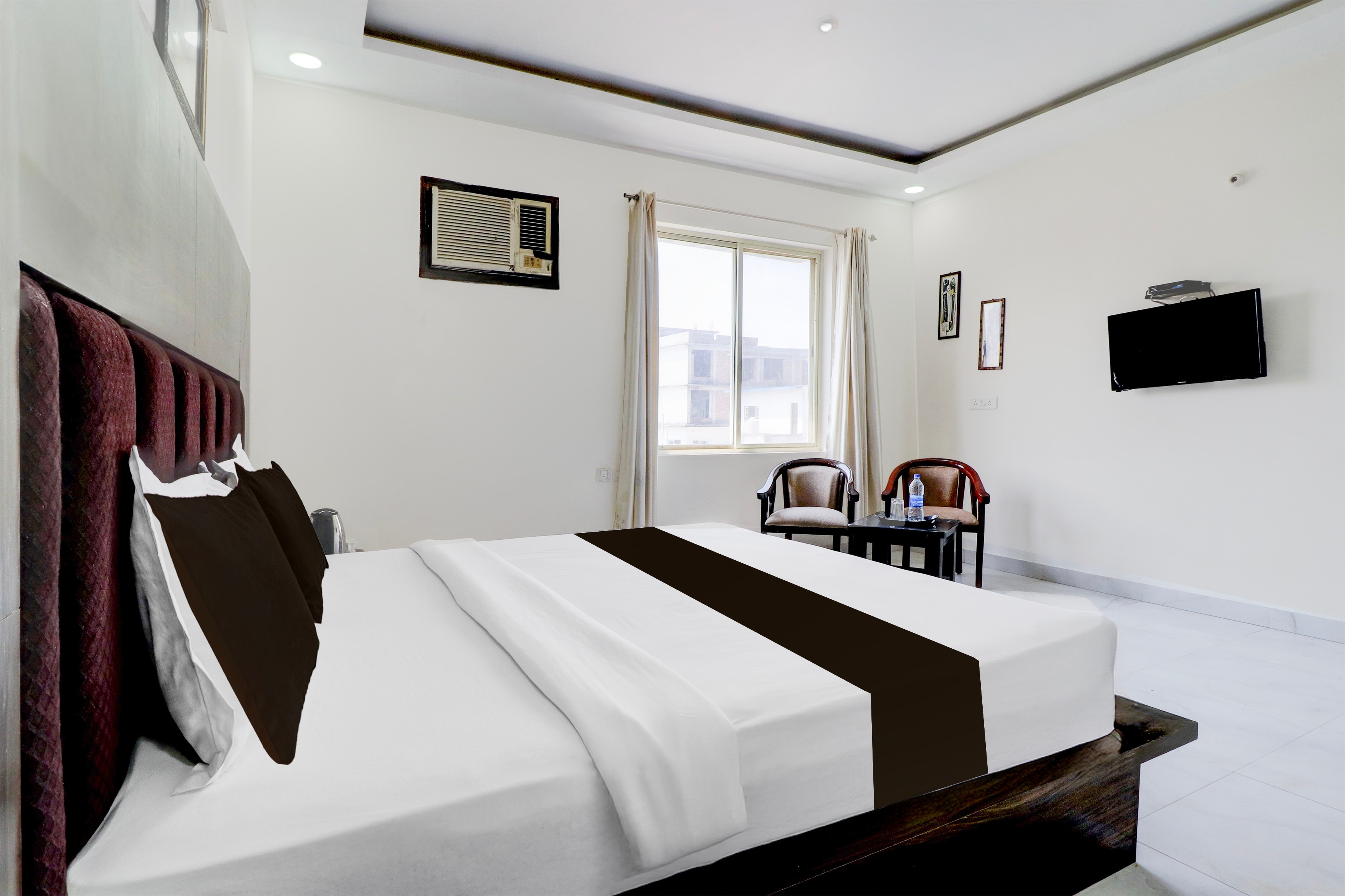 Hotel O Vega Home Guest House - Tap to explore photos