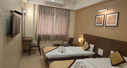 Hotel Orient Elite Room Type - Executive room (TWIN BED)