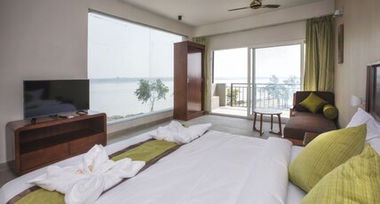 Hotel Sonar Bangla, Taki Room Type - Premium Room with Garden View