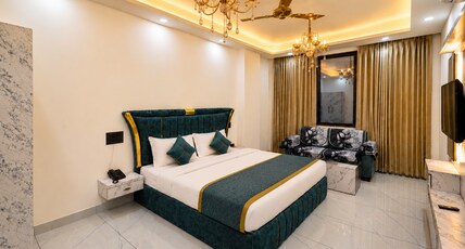 Hotel Vinayak Vista Room Type - Super Deluxe Room
