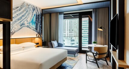 Hyatt Centric City Centre Kuala Lumpur Room Type - 1 KING BED, BALCONY