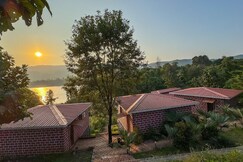 LSQ - Lake Gardenia Resort, Khopoli, Karjat