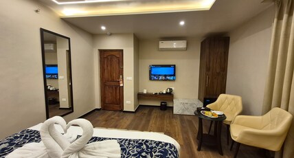 The Leon Room Type - Deluxe Room MMT Special