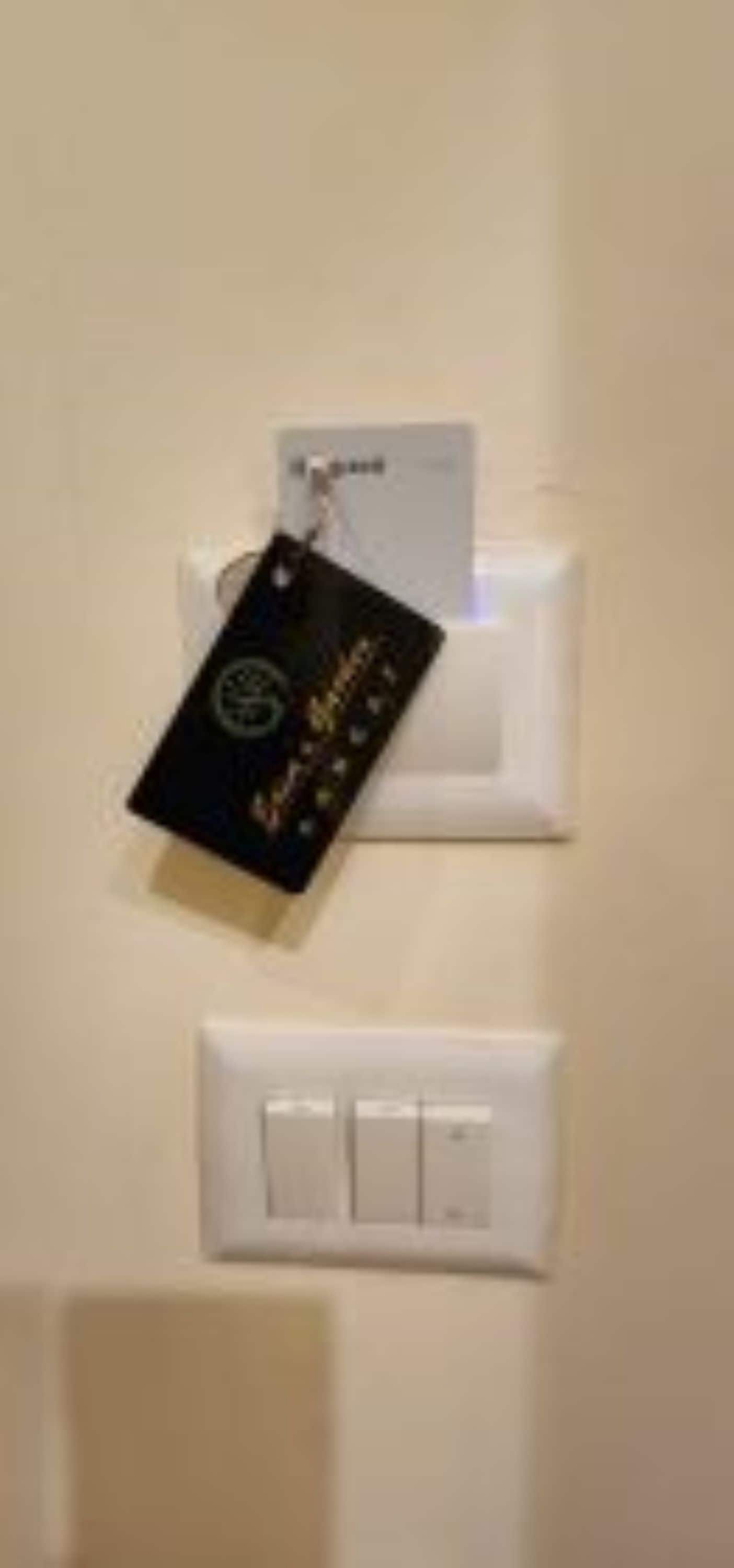 Hotel Eden's Garden - Tap to explore photos