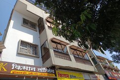 Hotel Kisan ( Restaurant Since 1943 )