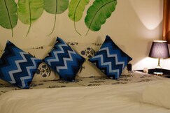 Private rooms at Revaas Near lake