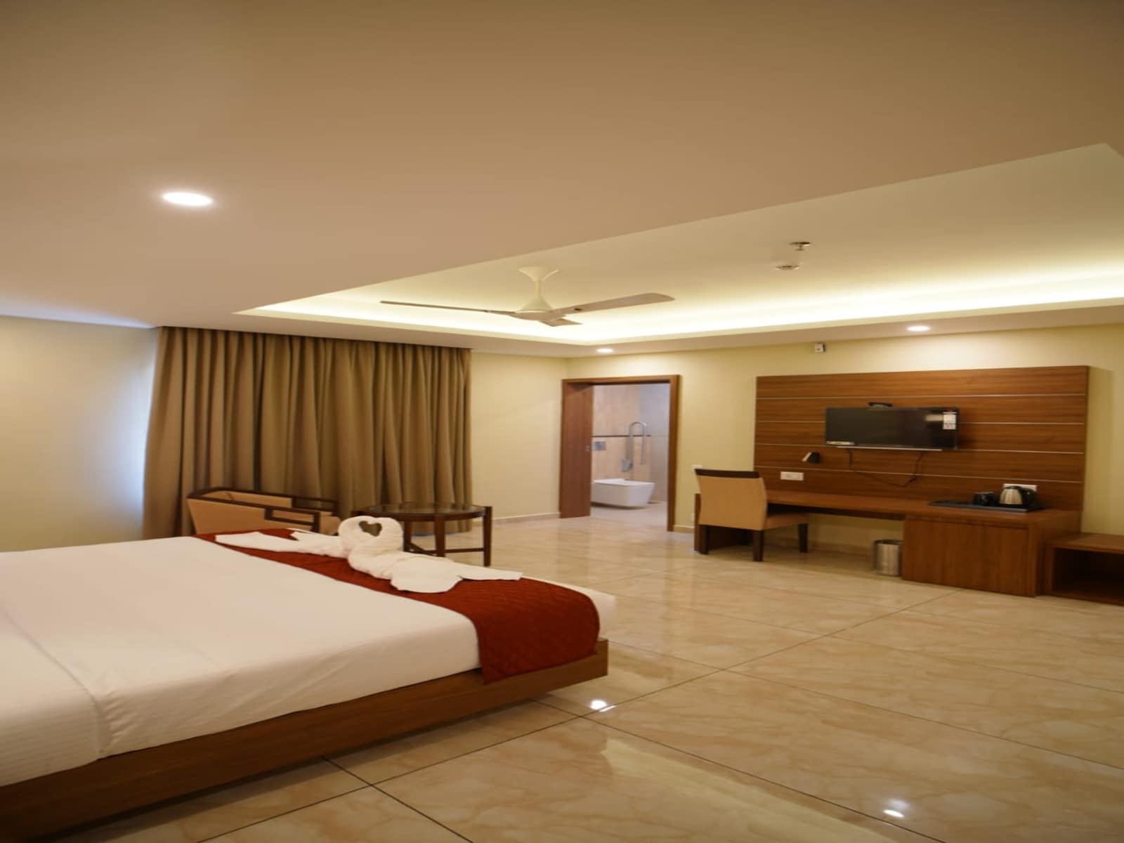 Gokulam Residency - Tap to explore photos