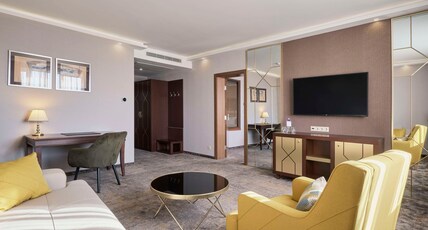Radisson Hotel Plovdiv Room Type - Suite - 1 Bedroom