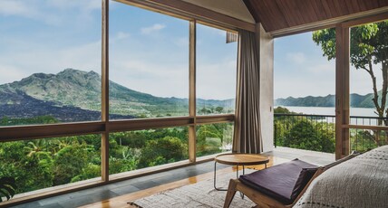 Desa Oculus Room Type - Suite Mountain View