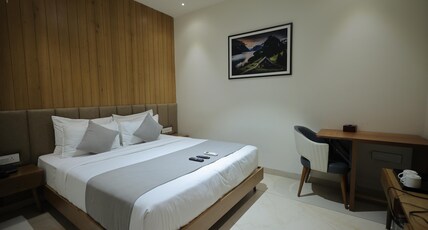 Sundha Hotel Room Type - STANDARD ROOM