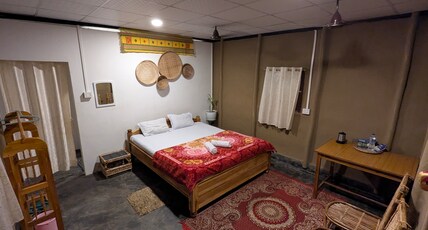 Lakeview Homestay Chandubi Room Type - Cottage Nilkantha 2 adults 1 kid 