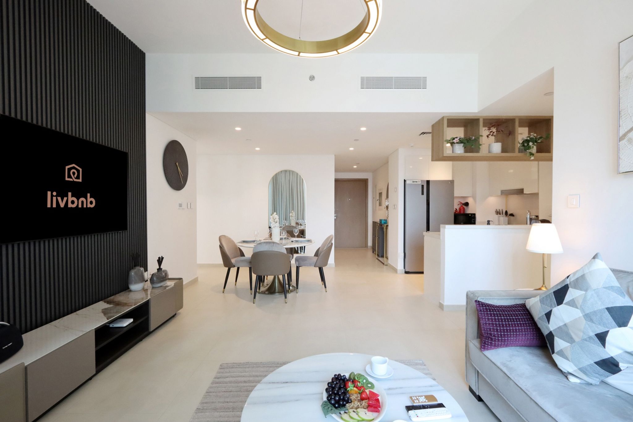 ELIVAAS Curated Lavish 2 Bedroom Suite with Burj Khalifa View & - Tap to explore photos