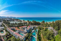 Holiday Inn Resort Phuket Karon Beach, an IHG Hotel