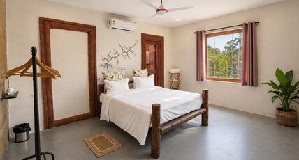 The Isanya Estate Resorts & Spa Room Type - Luxury Mountain View with Open to sky Bathroom