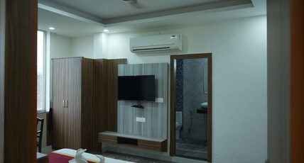 hotel holiday fun resort Room Type - Super Deluxe