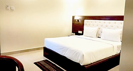 GNR GRAND LUXURY ROOMS Room Type - Superior Deluxe Dbl AC