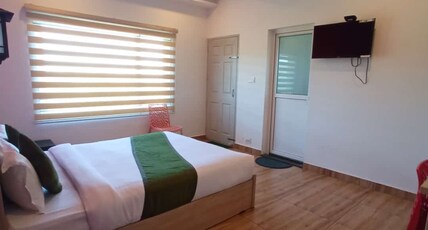 Sky High Inn | Rooms & Guided Treks Room Type - Deluxe Room