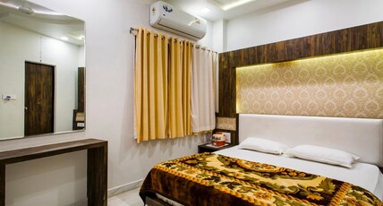 Hotel Kanhaiya Palace (1 Min walk to Temple) Room Type - Executive Room