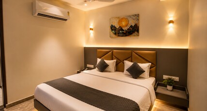HOTEL GAURAV PALACE Room Type - Deluxe Budget Room NON VIEW