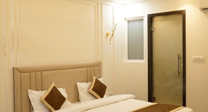HOTEL KARTAR GRAND Room Type - Superior Room