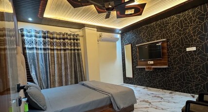 Harsh palace Room Type - Bedroom 8