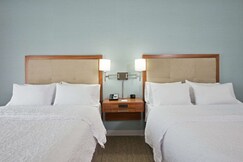 Hampton Inn & Suites North Huntingdon-Irwin, PA