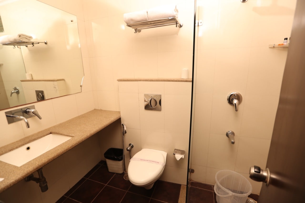 Empire Regency - Tap to explore photos