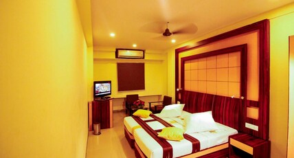 Hotel Rishi Regency Room Type - Executive Class Room Free Wifi ,Pick Up And Drop From Railway Station Hotel Rishi Regency Room Type - Executive Class Room Free Wifi ,Pick Up And Drop From Railway Station