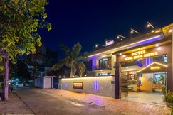 NOOK INN & SUITES - 2 min walk from MG Road Metro Station