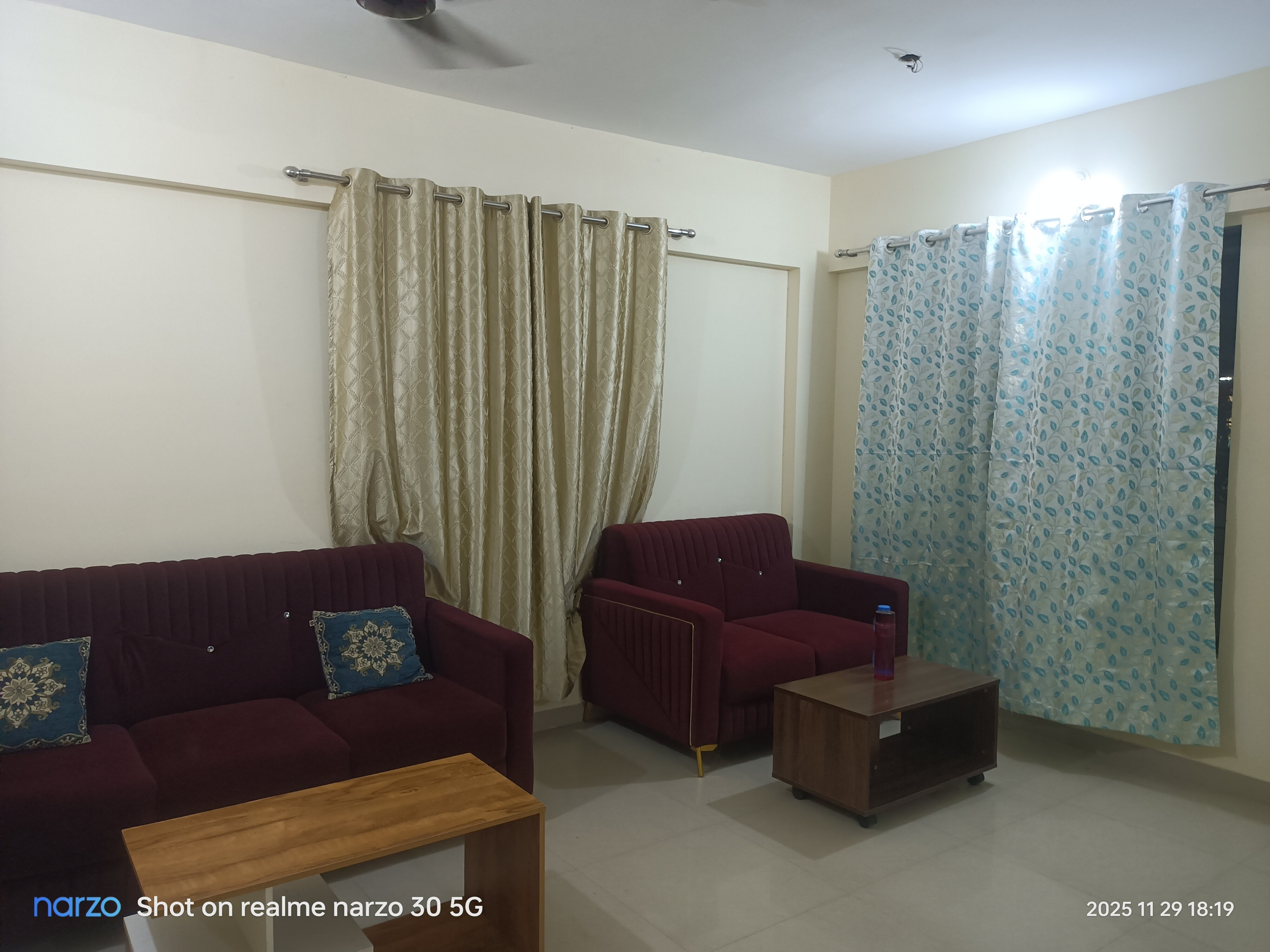 Private Room Pushpanjali Resid GB Road Thane West - Tap to explore photos