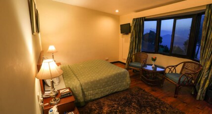 Classic Hill Top Resort Room Type - Deluxe Room