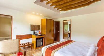 Landmark Forest Park Room Type - Executive Room with Garden View