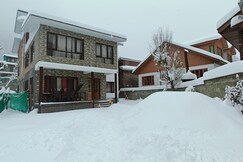 Hotel Shore Square Pahalgam.