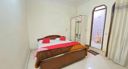 Hotel New Akash Ganga Room Type - Economy Room (Non AC) Hotel New Akash Ganga Room Type - Economy Room (Non AC)