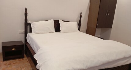 Har Niwas Room Type - Economic Deluxe Room