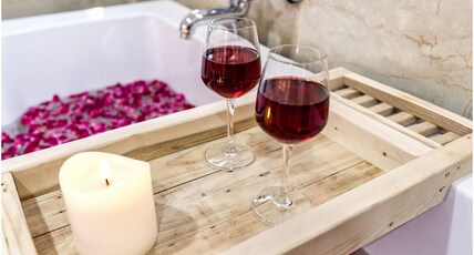 The Luxe Studio Retreat Private Couple Jacuzzi Room Type - The Luxe Studio Retreat Private Couple Jacuzzi