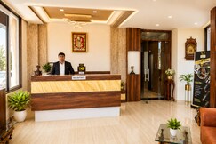 Hotel Khatana Palace