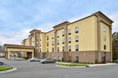 Hampton Inn & Suites by Hilton Shelby