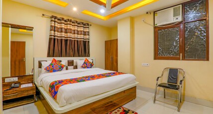 FabHotel Shree Galaxy Room Type - Family Room