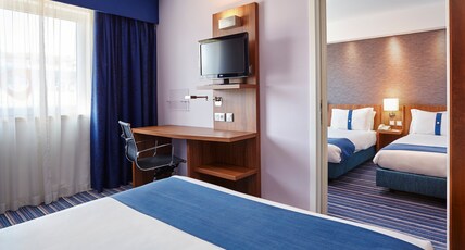 Holiday Inn Express Lisbon - Alfragide Room Type - 1 Double Standard Accessible with Free Breakfast Holiday Inn Express Lisbon - Alfragide Room Type - 1 Double Standard Accessible with Free Breakfast